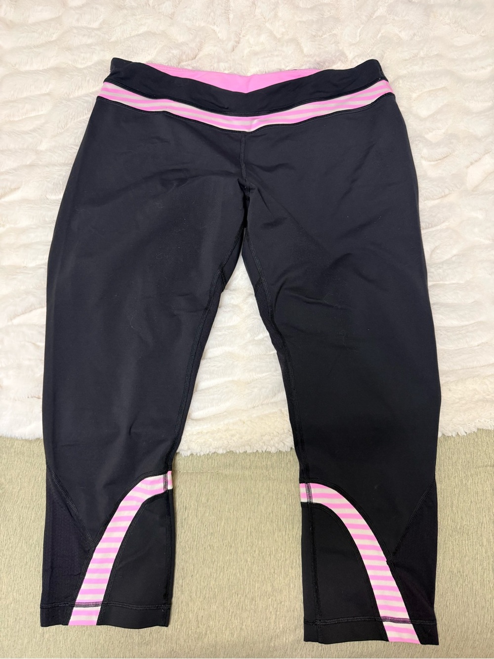 Lululemon Run Inspire Crop Size 12